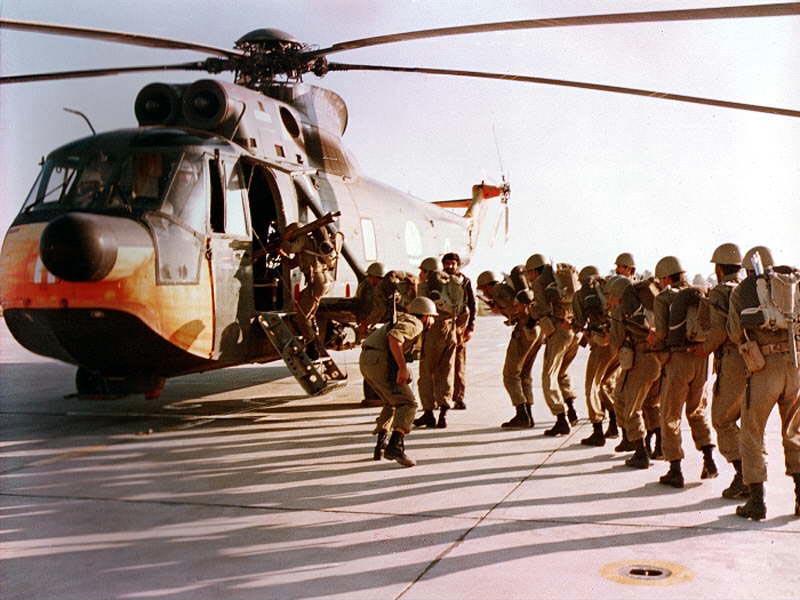 Iranian Troops Board Sea King Chopper