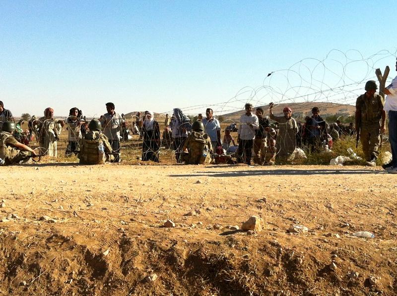 Syrian Refugees Flee ISIS Offensive Kobane, Suruc Turkey, September 2014