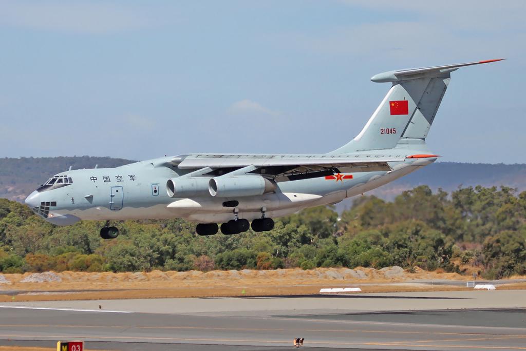 Chinese Ilyushin Aircraft Joins Search for Missing Malaysian Airliner