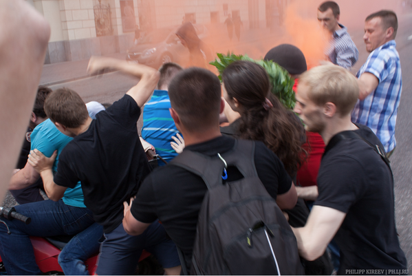 Activists Arrested in Moscow After Organizing Display of LGBTQ/I Pride; Russia, June 2015