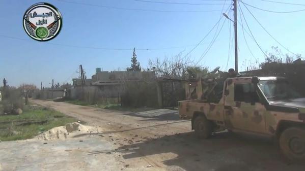 Free Syrian Army Technical Engaging Government Units, Sheikh Miskin, Jan 2015