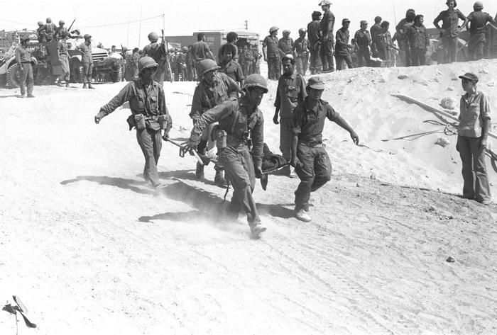 IDF Medical Crew, Sinai, Egypt, 1973