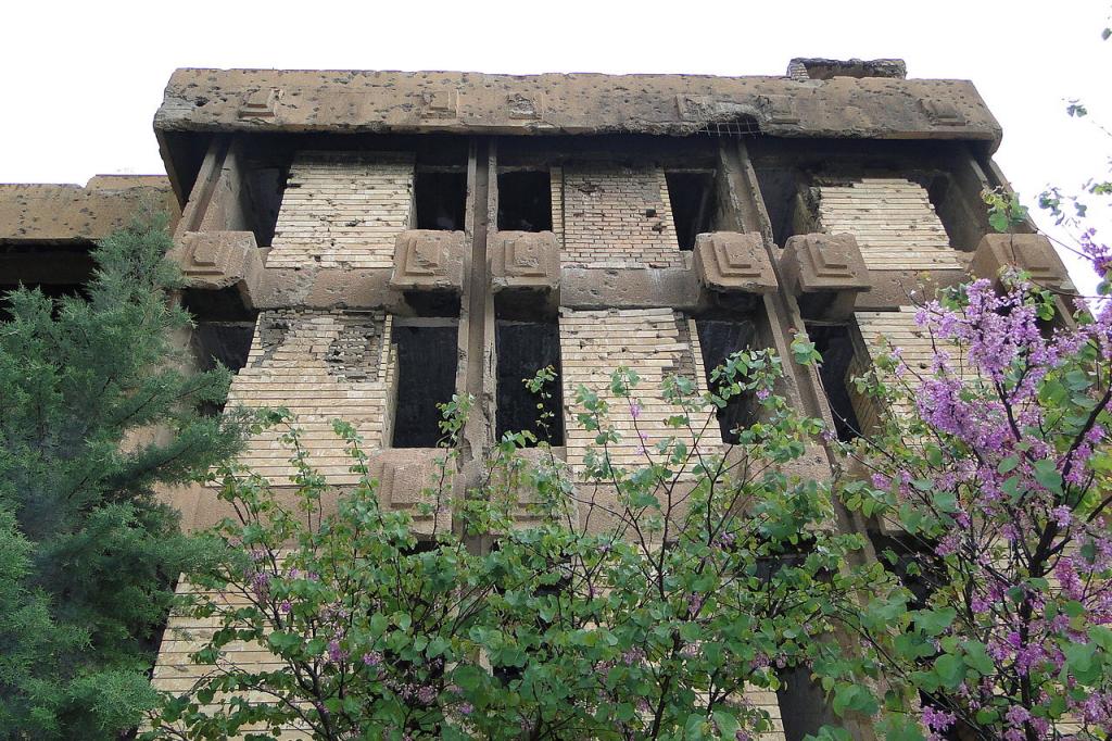 Facade of Amna Suraca-Red House