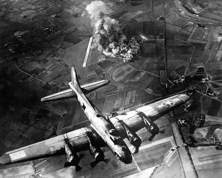 8th Airforce Bombing Germany's Marienburg Factories
