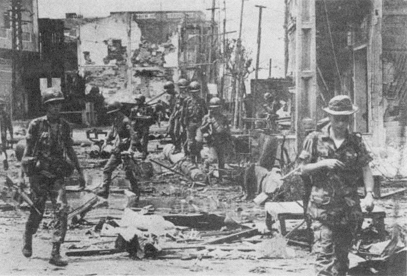 ARVN Rangers moving through western Cholon, Saigon, South Vietnam, May 10, 1968