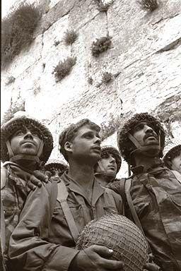 Soldiers at the Western Wall