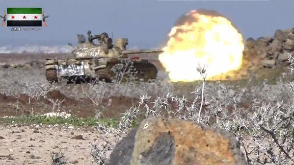 Free Syrian Army Tank Fires on Government Positions, Suhayliyah, Jan 2015