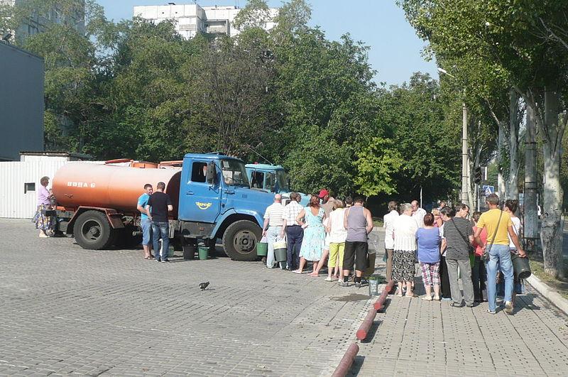 Locals Queueing for Water; Donetsk, Ukraine, Aug 2014