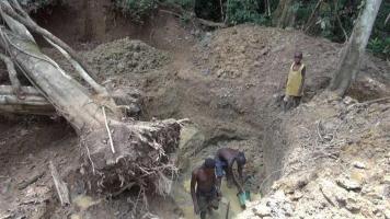 In Central African Republic, Diamonds Fuel A Cycle of Violence and Poverty, Sept 2014